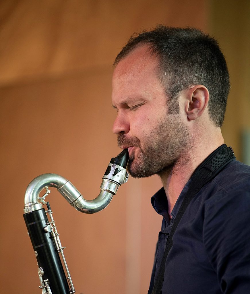 PODIUM JAZZWERKPLAATS: JORIS ROELOFS SOLO